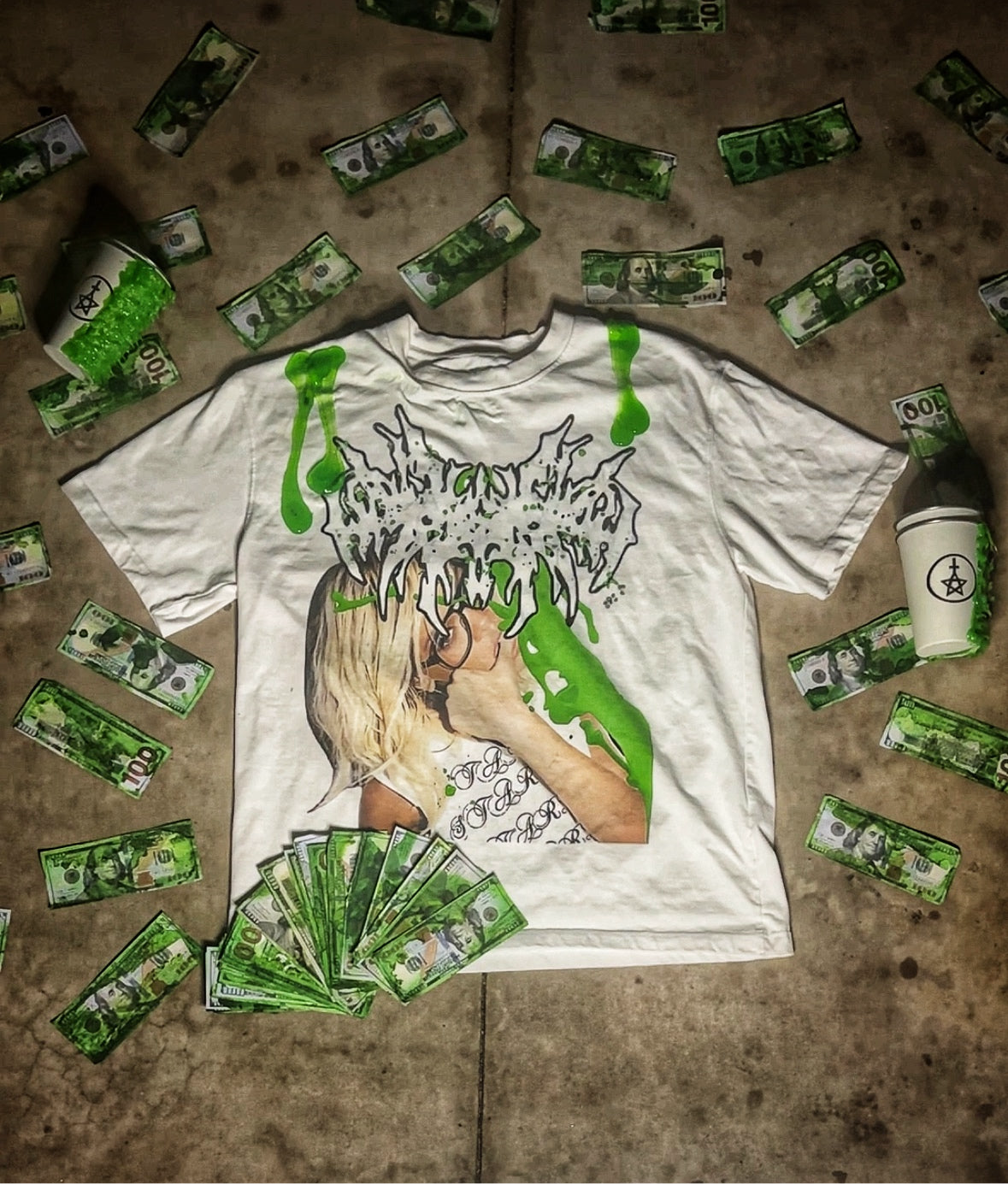 SLIME SEASON RIHANNA TEE