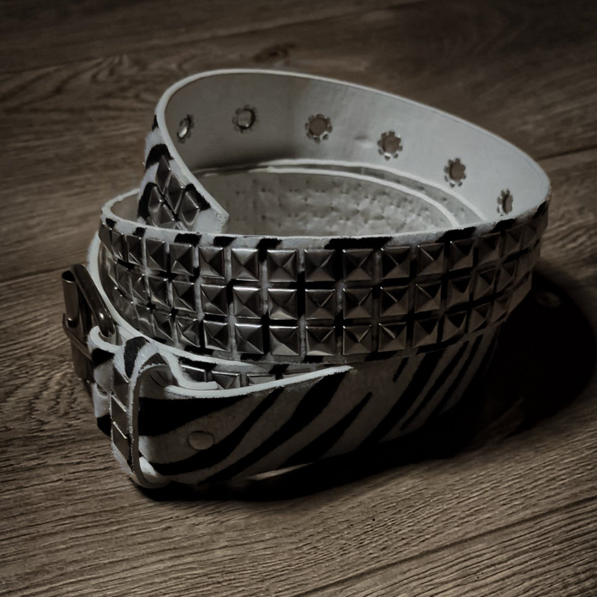STUDDED ZEBRA PRINT BELT